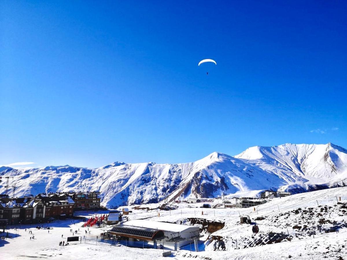 Atrium New Gudauri By Gudauri Travelアパートホテル エクステリア 写真